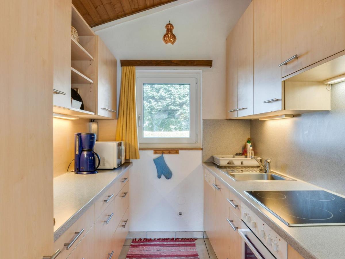 Spacious Chalet In Maishofen Near Forest ภายนอก รูปภาพ