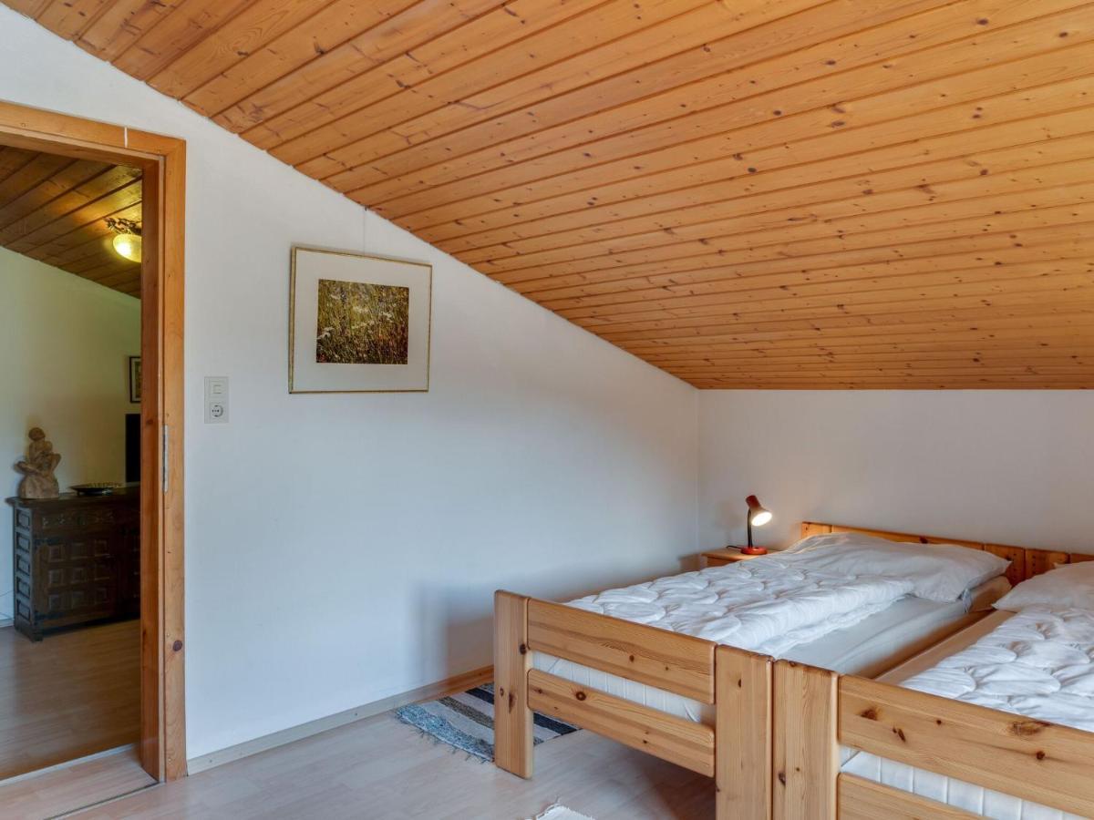 Spacious Chalet In Maishofen Near Forest ภายนอก รูปภาพ